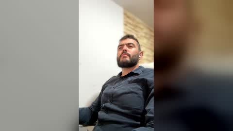 sebastian_ferreira online show from 12/15/25, 08:24