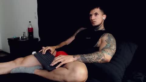 Sebastian online show from 09/29/25, 09:52