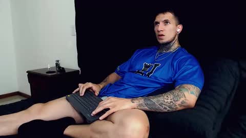 Sebastian online show from 10/02/25, 08:49