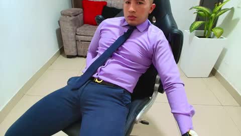 juan  sebastian online show from 02/24/25, 07:41