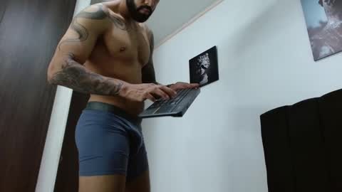 Sebastiano online show from 12/13/24, 03:38