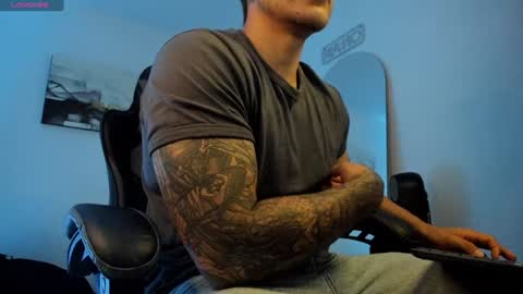 Lucian Sinclair online show from 01/17/25, 12:10