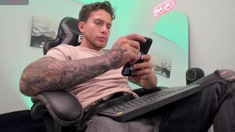 Lucian Sinclair online show from 03/01/25, 01:00