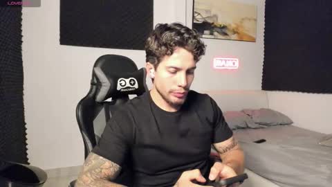 Lucian Sinclair online show from 01/08/26, 02:47