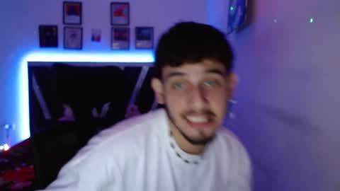 Snapshot of sebasxxl12 chatting on 11/20/25, 10:09 Sebas online show from 11/20/25, 10:09