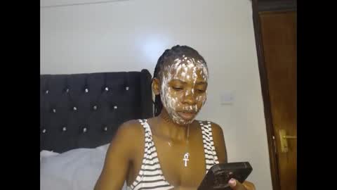 Snapshot of sebatrishaa chatting on 10/29/25, 04:20 sebatrishaa online show from 10/29/25, 04:20