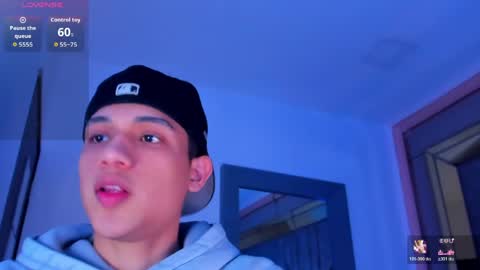 Sebastian online show from 04/15/26, 08:09