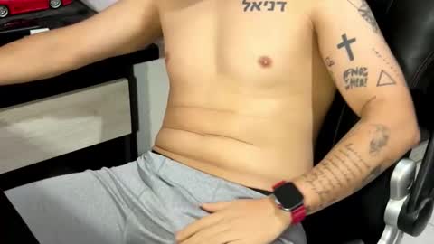 sebaz044 online show from 11/29/25, 04:59