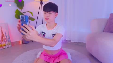 sebby online show from 09/24/25, 07:06