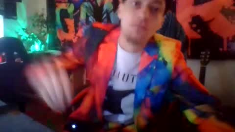 Snapshot of secendlife chatting on 01/17/25, 10:44 secendlife online show from 01/17/25, 10:44