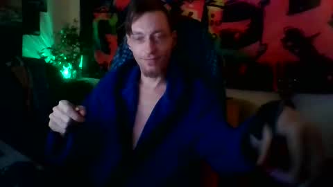 Snapshot of secendlife chatting on 01/18/25, 11:22 secendlife online show from 01/18/25, 11:22