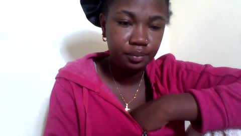 Snapshot of secil3274 chatting on 07/06/26, 02:19 secil3274 online show from 07/06/26, 02:19