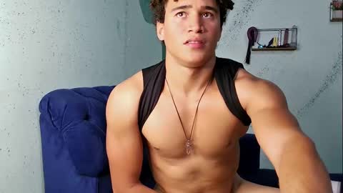 kai online show from 02/11/25, 08:42