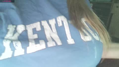 Snapshot of secret18slaveanon chatting on 12/05/24, 06:55 Sunny online show from 12/05/24, 06:55