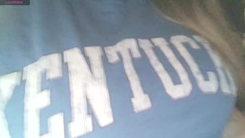 Snapshot of secret18slaveanon chatting on 12/20/24, 06:29 Sunny online show from 12/20/24, 06:29