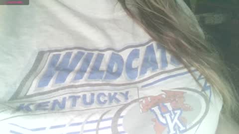 Snapshot of secret18slaveanon chatting on 01/02/25, 07:44 Sunny online show from 01/02/25, 07:44