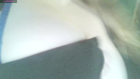 Snapshot of secret18slaveanon chatting on 01/08/25, 06:20 Sunny online show from 01/08/25, 06:20