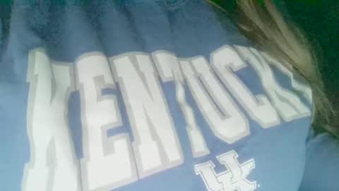 Snapshot of secret18slaveanon chatting on 02/11/25, 10:37 Sunny online show from 02/11/25, 10:37