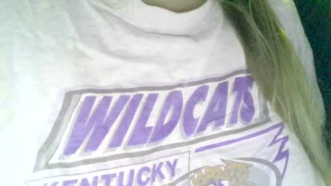 Snapshot of secret18slaveanon chatting on 02/18/25, 10:38 Sunny online show from 02/18/25, 10:38