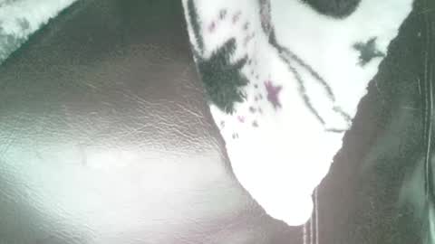 Snapshot of secret18slaveanon chatting on 03/03/25, 05:07 Sunny online show from 03/03/25, 05:07