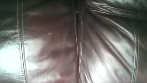 Snapshot of secret18slaveanon chatting on 09/09/25, 06:13 Sunny online show from 09/09/25, 06:13