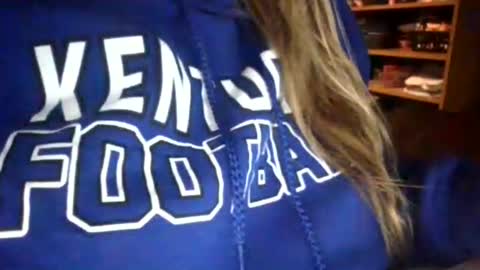 Snapshot of secret18slaveanon chatting on 10/20/25, 02:56 Sunny online show from 10/20/25, 02:56