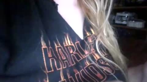 Sunny online show from 01/17/26, 06:44