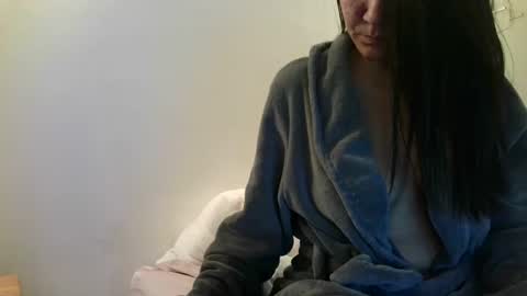 Snapshot of secret_couple2_0 chatting on 01/03/25, 06:35 JuliettaRomeo online show from 01/03/25, 06:35