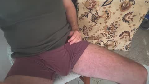 secret_neighbor_ online show from 04/09/26, 11:37