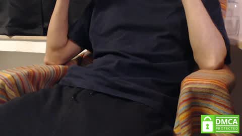 Snapshot of secret_phil chatting on 12/25/24, 04:11 maybe Phil online show from 12/25/24, 04:11