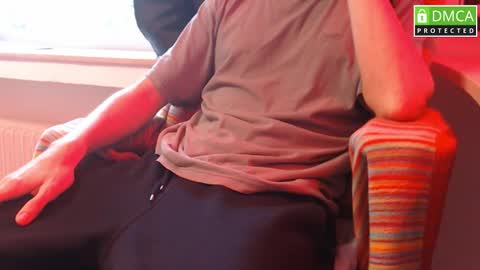 Snapshot of secret_phil chatting on 10/26/25, 10:43 maybe Phil online show from 10/26/25, 10:43