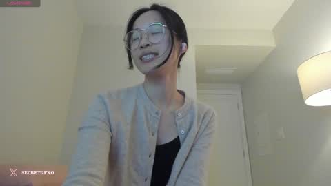 Angela online show from 12/10/24, 07:16