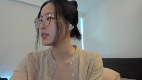 Angela online show from 06/10/26, 12:22