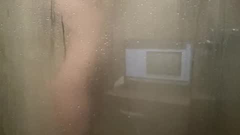 Snapshot of secretsiren16 chatting on 05/19/26, 02:40 secretsiren16 online show from 05/19/26, 02:40