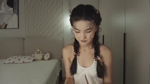 lin online show from 06/14/26, 03:30