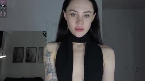 Sara online show from 11/01/25, 09:39