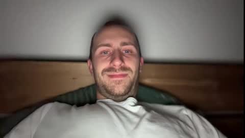 seducemepleae online show from 11/18/25, 09:19