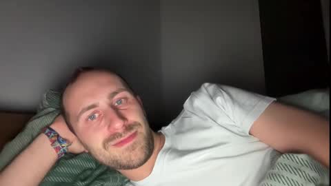 seducemepleae online show from 11/19/25, 09:15