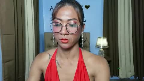 Snapshot of seductive_astrid chatting on 05/03/26, 01:44 seductive_astrid online show from 05/03/26, 01:44