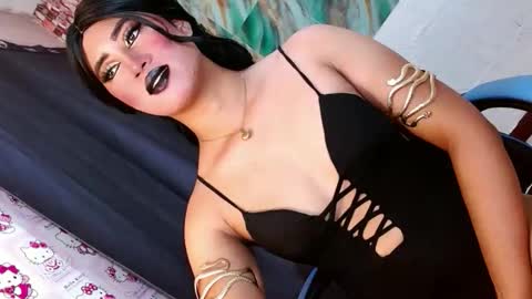 Snapshot of seductive_scarllete chatting on 12/14/25, 05:57 SCARLETTE online show from 12/14/25, 05:57