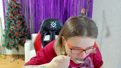 seductive_she_wolf online show from 02/02/25, 06:26