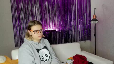 seductive_she_wolf online show from 02/21/25, 06:29