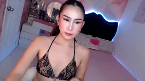 Snapshot of seductive_vana chatting on 05/16/26, 12:07 Vanessa online show from 05/16/26, 12:07
