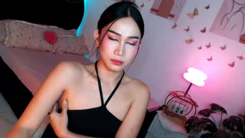 Snapshot of seductive_vana chatting on 06/24/26, 12:09 Vanessa online show from 06/24/26, 12:09