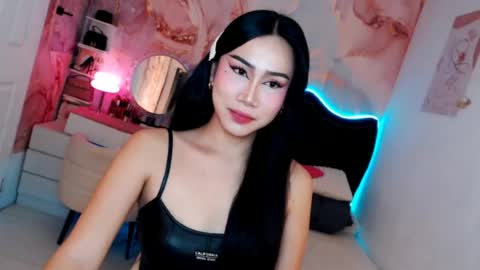 Snapshot of seductive_vana chatting on 07/10/26, 11:29 Vanessa online show from 07/10/26, 11:29