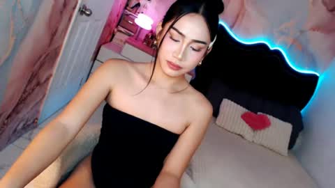 Snapshot of seductive_vana chatting on 07/24/26, 12:52 Vanessa online show from 07/24/26, 12:52