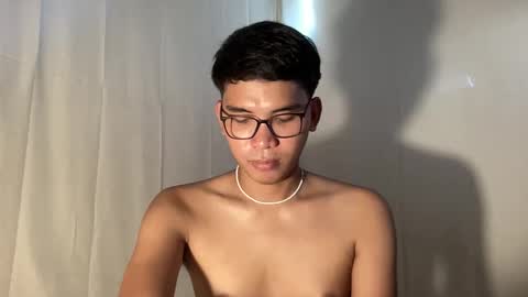 William online show from 11/25/25, 04:12