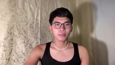 William online show from 12/19/25, 09:38