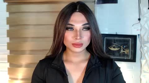 Deluxe online show from 03/02/25, 07:32