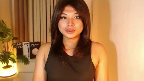 Deluxe online show from 10/15/25, 07:03